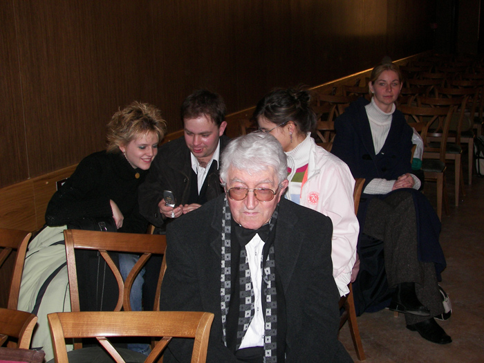 2006_03_19_006